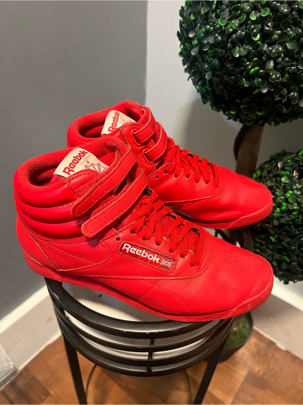 Reebok Freestyle Hi Red Monochrome Women’s 7 High Top Sneakers